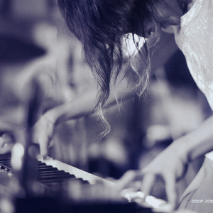 日本一二三区免费更新
