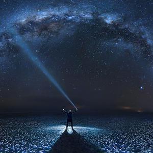 裸男彩虹搞鸡白袜肌肉男gay小蓝网站
