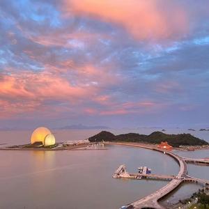 疯狂做受XXXX高潮喷水
